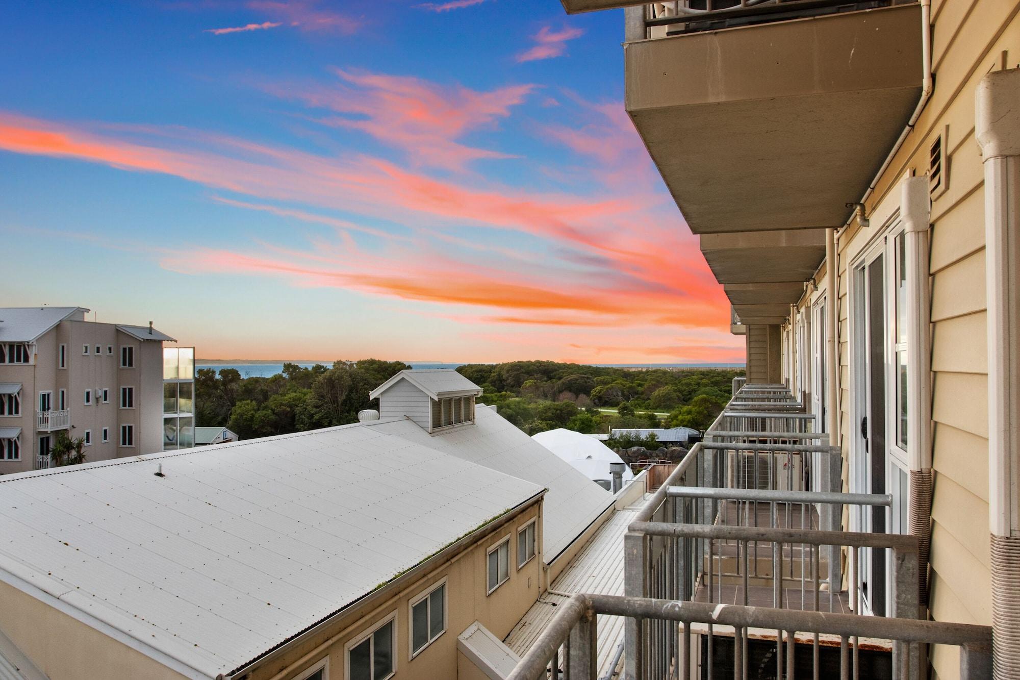 Deep Blue Hotel & Hot Springs Warrnambool Exterior foto